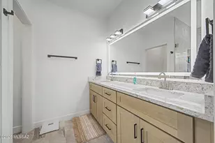 701 E VÃ­a Entrada, Tucson, AZ 85718 - Photo 18