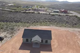 66 Papago Pl, Tombstone, AZ 85638 - Photo 16