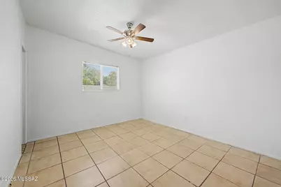 7460 N Oldfather Drive, Tucson, AZ 85741 - Photo 12