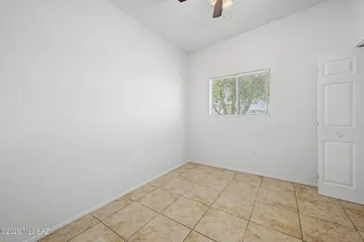 7460 N Oldfather Drive, Tucson, AZ 85741 - Photo 14