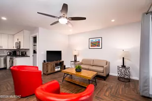 7665 E Adams Dr, Tucson, AZ 85715 - Photo 8
