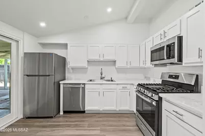 5466 S Santa Cruz Avenue, Tucson, AZ 85706 - Photo 10