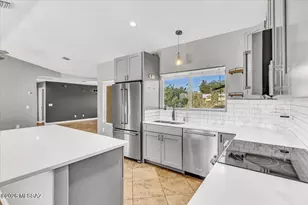 670 N Ivy, Vail, AZ 85641 - Photo 12
