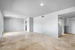 221 W Calle Canon De Faber, Green Valley, AZ 85614 - Photo 24