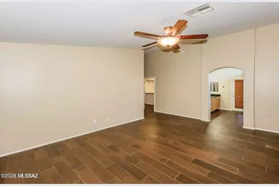 17173 S Sienna Bluffs Trail, Corona de Tucson, AZ 85641 - Photo 14