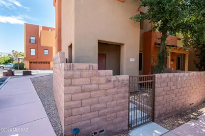 2390 E Blue Diamond Drive, Tucson, AZ 85718 - Photo 2