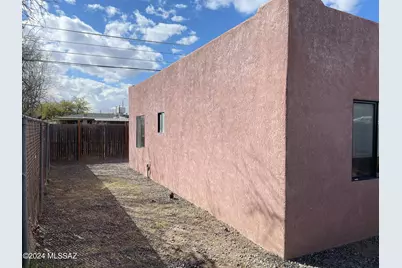 1307 W Saint Clair Street #2, Tucson, AZ 85745 - Photo 2