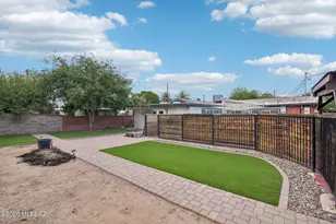 2558 E Glenn St, Tucson, AZ 85716 - Photo 34