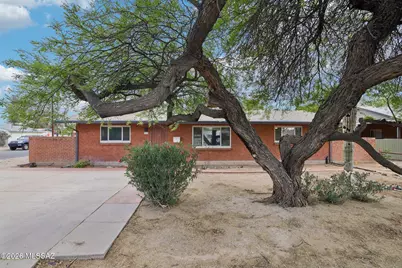 2558 E Glenn Street, Tucson, AZ 85716 - Photo 1