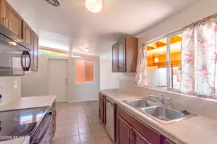 6825 E Oberlin Dr, Tucson, AZ 85710 - Photo 10