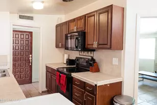 6825 E Oberlin Dr, Tucson, AZ 85710 - Photo 4