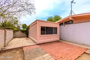 6825 E Oberlin Dr, Tucson, AZ 85710 - Photo 24