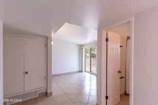 6825 E Oberlin Dr, Tucson, AZ 85710 - Photo 12