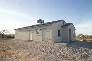 670 W Wyoming St, Tucson, AZ 85706 - Photo 18
