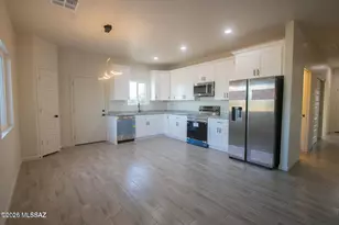 670 W Wyoming St, Tucson, AZ 85706 - Photo 2