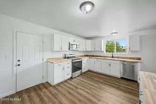 2709 E Norton Vista, Tucson, AZ 85713 - Photo 6