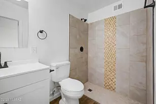 2709 E Norton Vista, Tucson, AZ 85713 - Photo 10