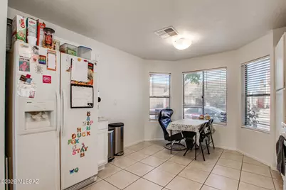 4697 W Globeberry Street, Tucson, AZ 85741 - Photo 6