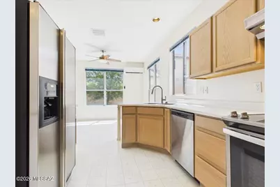 9990 N Stratton Saddle Trail, Tucson, AZ 85742 - Photo 18