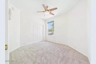 9990 N Stratton Saddle Trail, Tucson, AZ 85742 - Photo 12