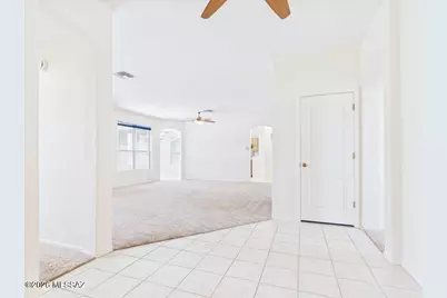 9990 N Stratton Saddle Trail, Tucson, AZ 85742 - Photo 4