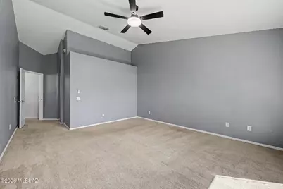 8127 N Midnight Way, Tucson, AZ 85741 - Photo 18