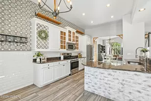 7705 W Taltson Dr, Tucson, AZ 85743 - Photo 8
