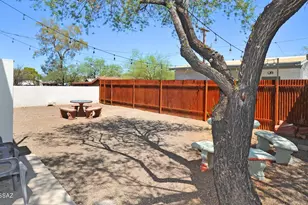 2027 E Hawthorne St, Tucson, AZ 85719 - Photo 6