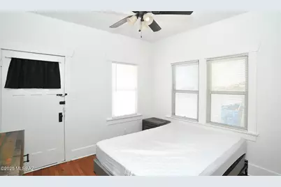 2027 E Hawthorne Street, Tucson, AZ 85719 - Photo 30