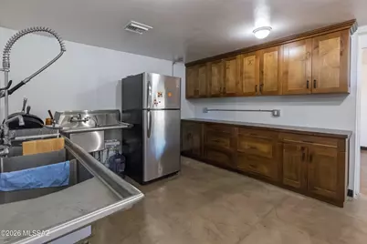 802 E Silverlake Road, Tucson, AZ 85713 - Photo 28