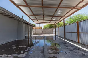 802 E Silverlake Rd, Tucson, AZ 85713 - Photo 18