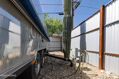 802 E Silverlake Road, Tucson, AZ 85713 - Photo 10