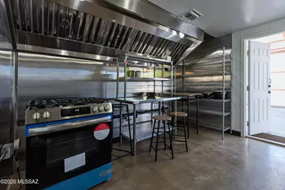 802 E Silverlake Road, Tucson, AZ 85713 - Photo 26