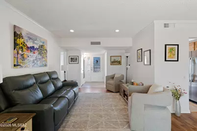 307 N Calle De Las Profetas, Green Valley, AZ 85614 - Photo 4