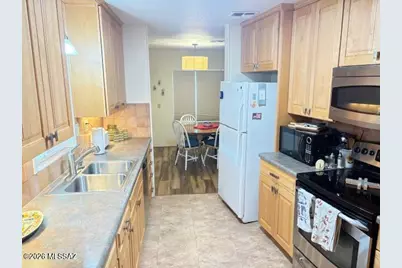 5851 W Circle Z Street, Tucson, AZ 85713 - Photo 10