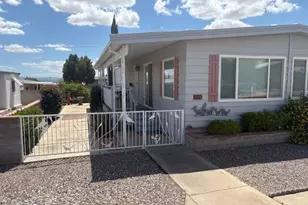 5851 W Circle Z St, Tucson, AZ 85713 - Photo 4