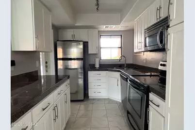 6651 N Campbell Avenue #217, Tucson, AZ 85718 - Photo 8