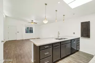997 W Paria Ln, Tucson, AZ 85704 - Photo 2