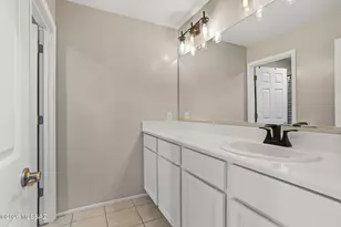 10957 W Renwick Dr, Marana, AZ 85653 - Photo 28