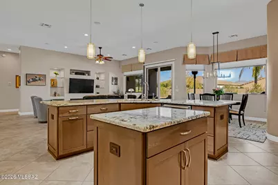 13876 N Silvercreek Place, Oro Valley, AZ 85755 - Photo 18