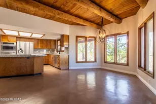 7164 N Cathedral Rock Pl, Tucson, AZ 85718 - Photo 8