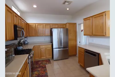 14256 N Greenspun Place, Oro Valley, AZ 85755 - Photo 10