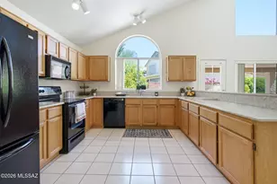 1380 W Copper Creek Pl, Oro Valley, AZ 85737 - Photo 12
