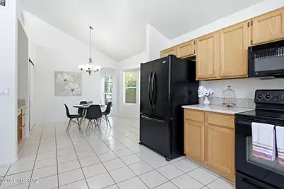 1380 W Copper Creek Place, Oro Valley, AZ 85737 - Photo 14