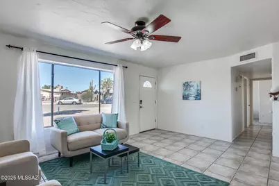 3725 W Brambly Drive, Tucson, AZ 85741 - Photo 6