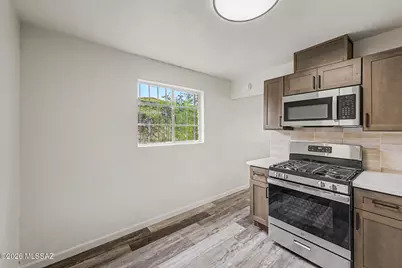 246 E President Street, Tucson, AZ 85714 - Photo 4