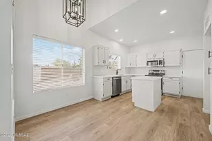 3712 W Butterfly Ln, Tucson, AZ 85742 - Photo 6