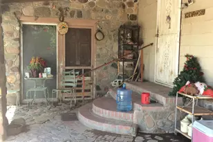 19945 S River Rd, Mammoth, AZ 85618 - Photo 14
