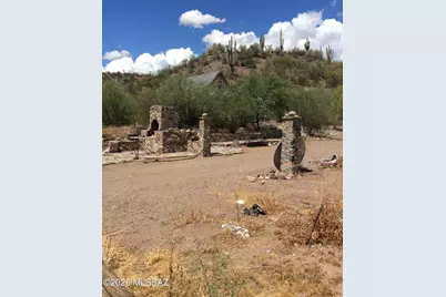 19945 S River Road, Mammoth, AZ 85618 - Photo 16