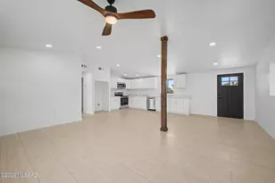 1731 W Root Ln, Tucson, AZ 85705 - Photo 12